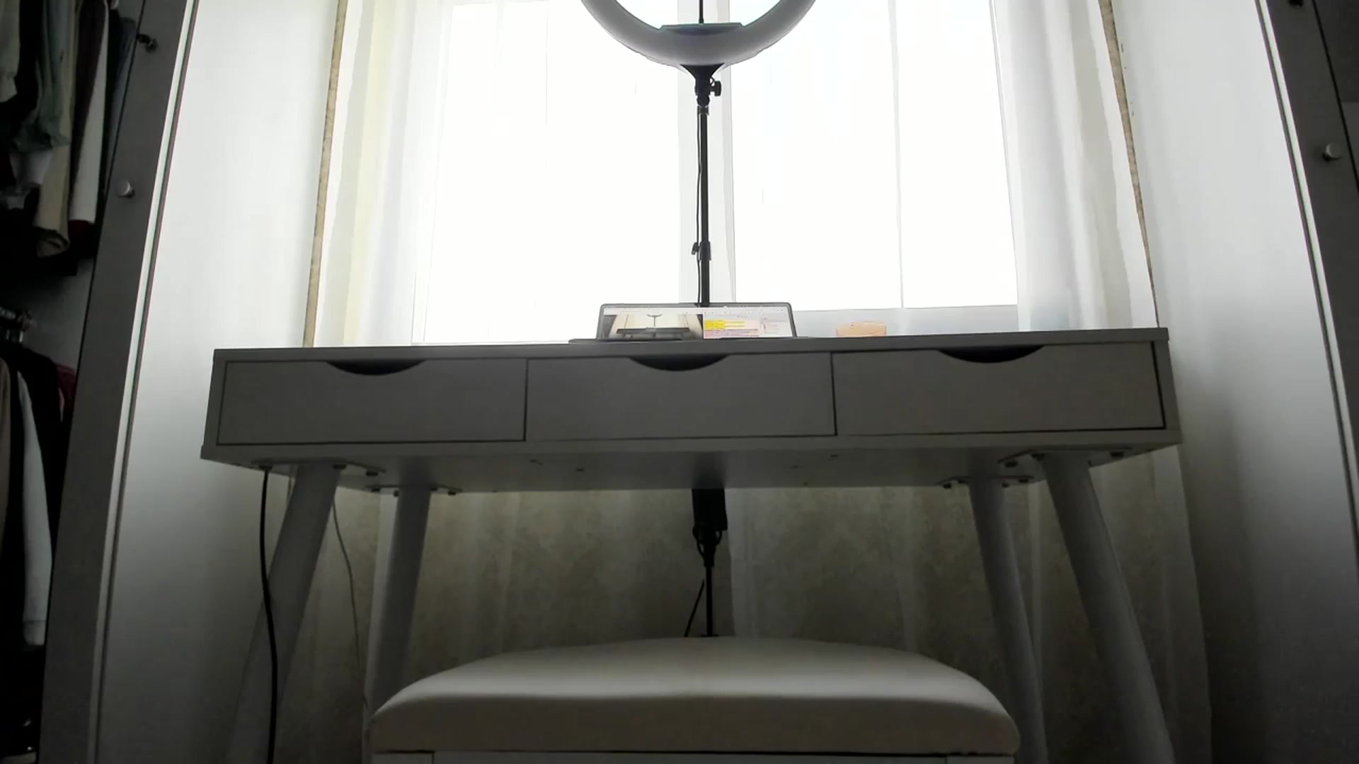 Gallery image thumbnail from K__A__T's myfreecams stream on, 01/06/2024, 13:55 image 10 of 20