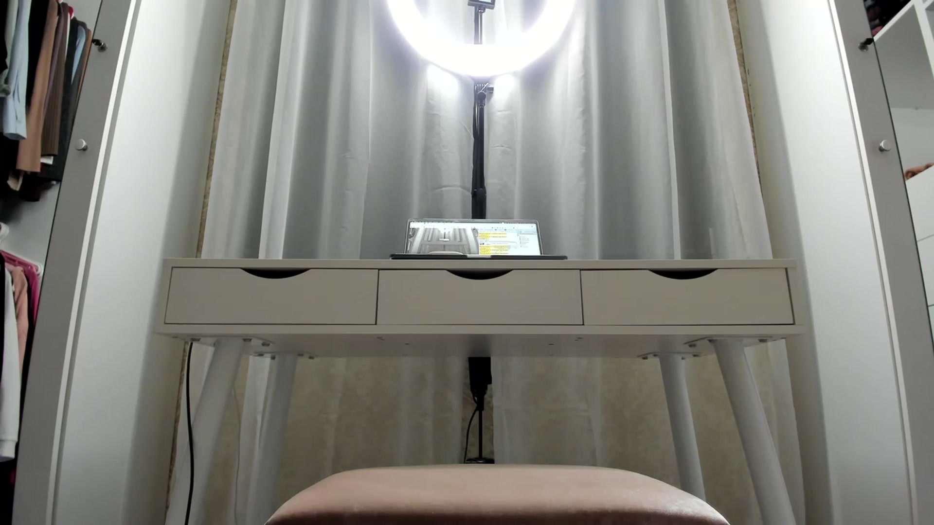 Gallery image thumbnail from K__A__T's myfreecams stream on, 01/26/2024, 19:15 image 6 of 20