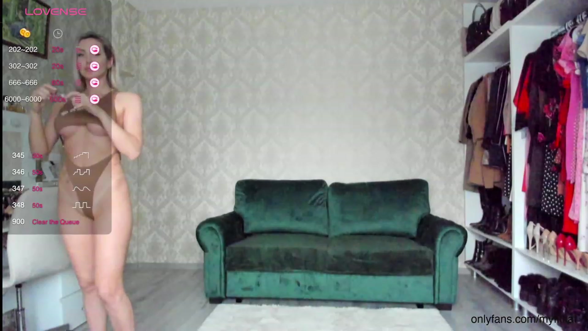 Gallery image thumbnail from K__A__T's myfreecams stream on, 02/08/2024, 15:25 image 18 of 20