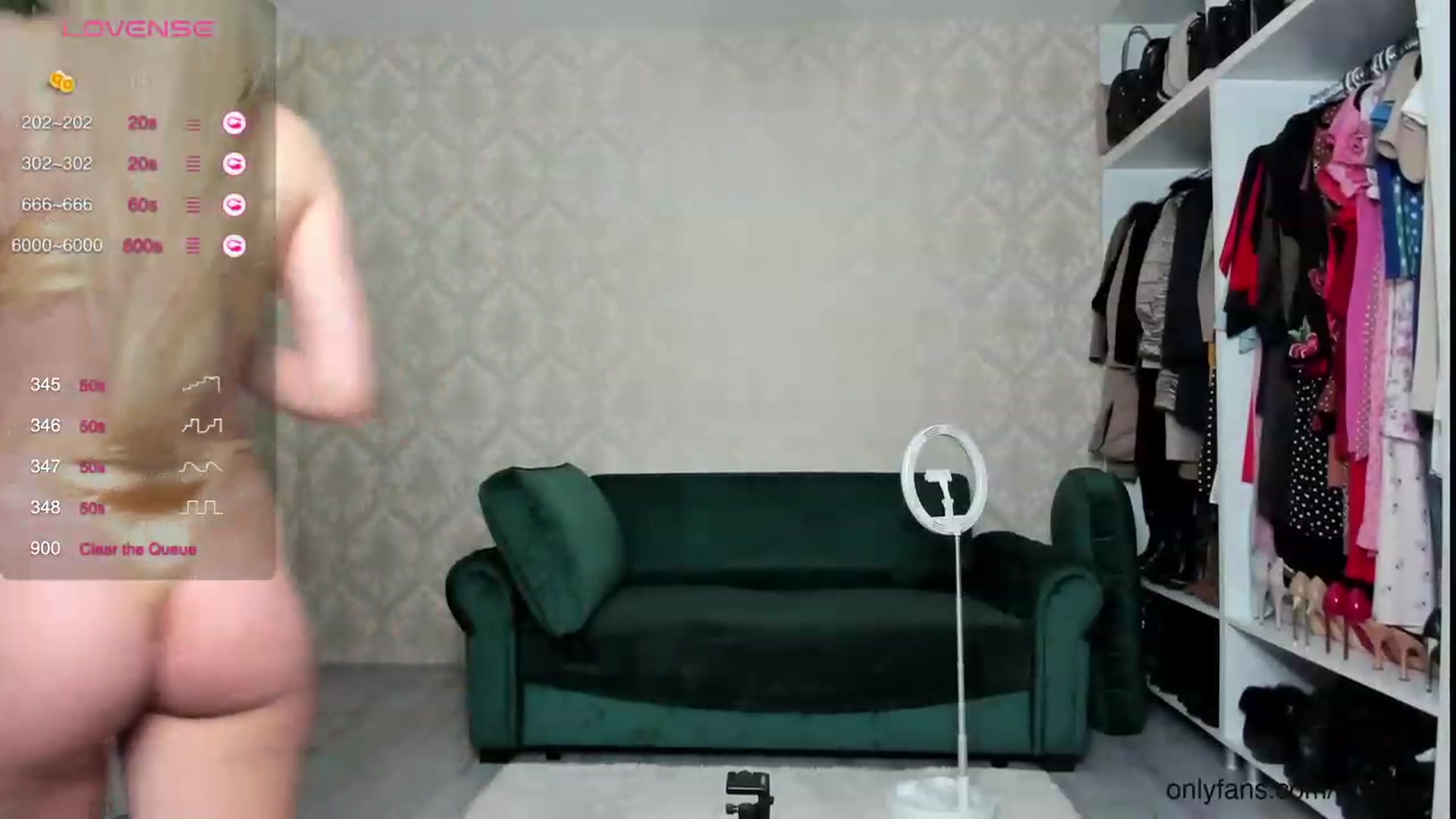 Gallery image thumbnail from K__A__T's myfreecams stream on, 02/20/2024, 17:01 image 8 of 20