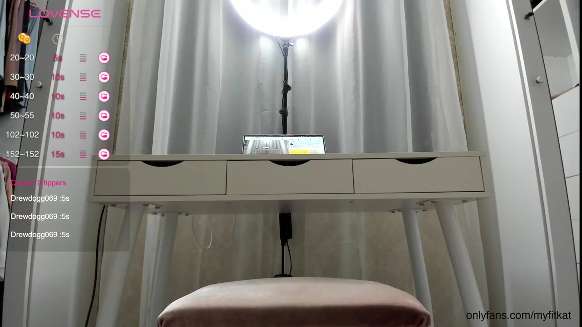 Gallery image thumbnail from K__A__T's myfreecams stream on, 03/06/2024, 15:34 image 6 of 20