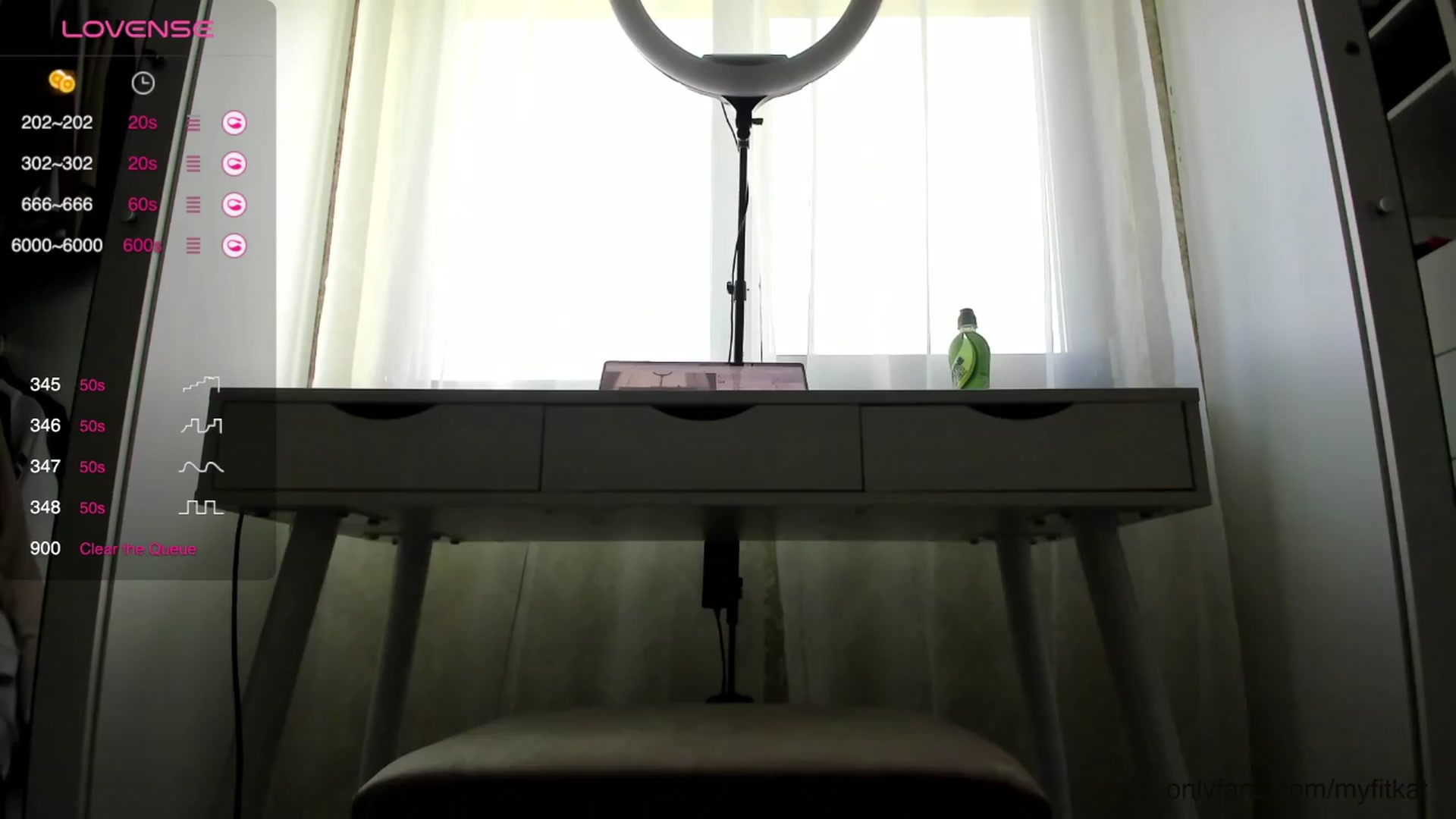 Gallery image thumbnail from K__A__T's myfreecams stream on, 04/12/2024, 10:34 image 13 of 20