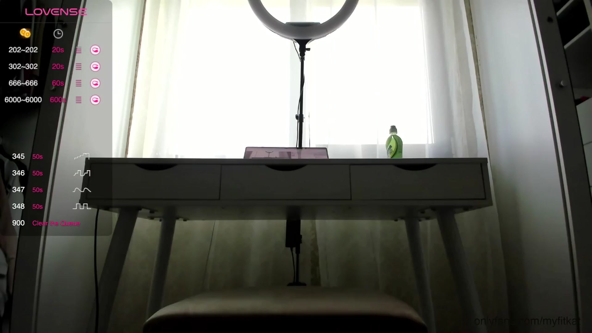 Gallery image thumbnail from K__A__T's myfreecams stream on, 04/12/2024, 10:34 image 8 of 20