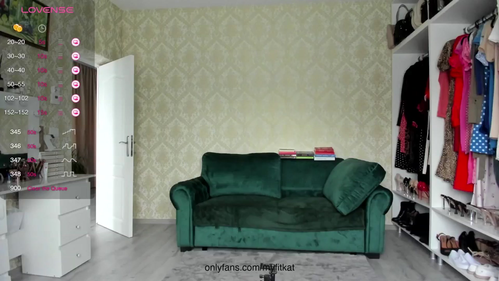 Gallery image thumbnail from K__A__T's myfreecams stream on, 04/18/2024, 12:52 image 3 of 20