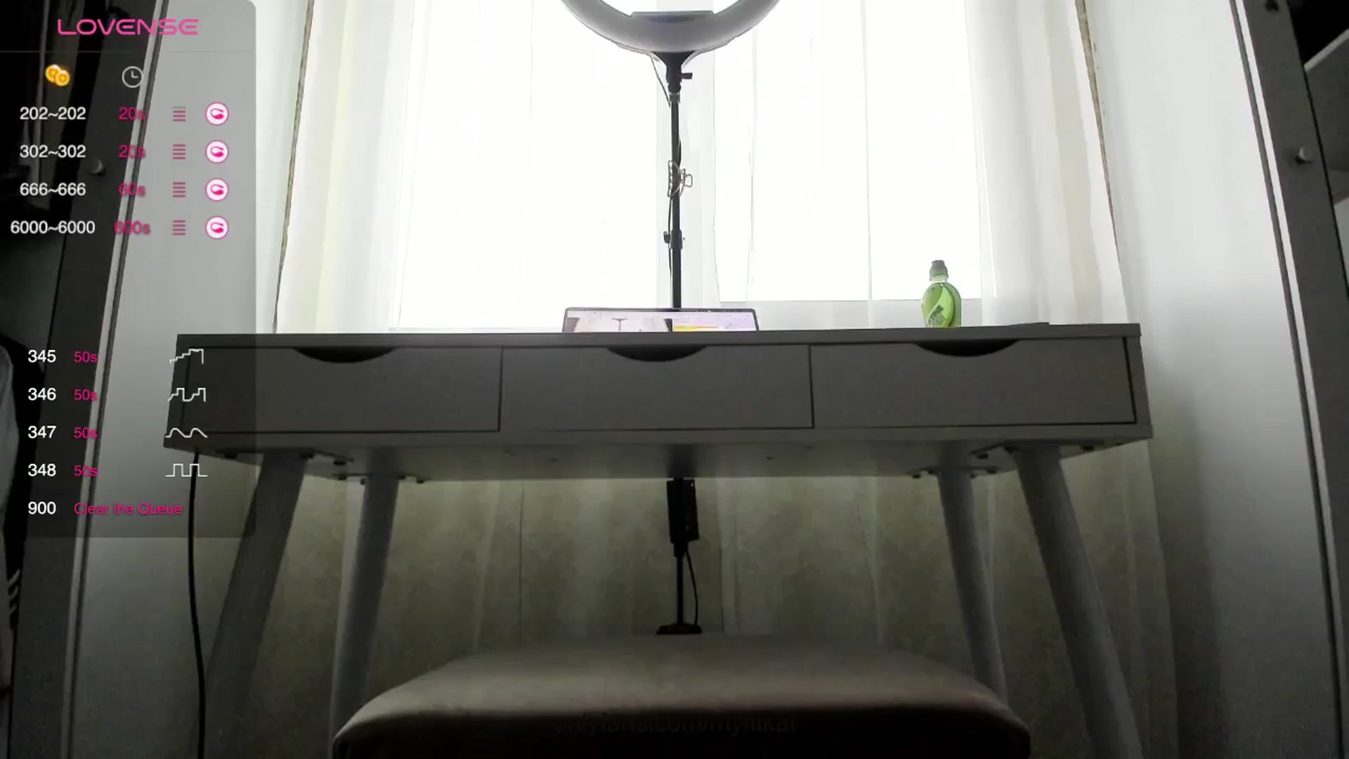 Gallery image thumbnail from K__A__T's myfreecams stream on, 04/18/2024, 14:58 image 13 of 20