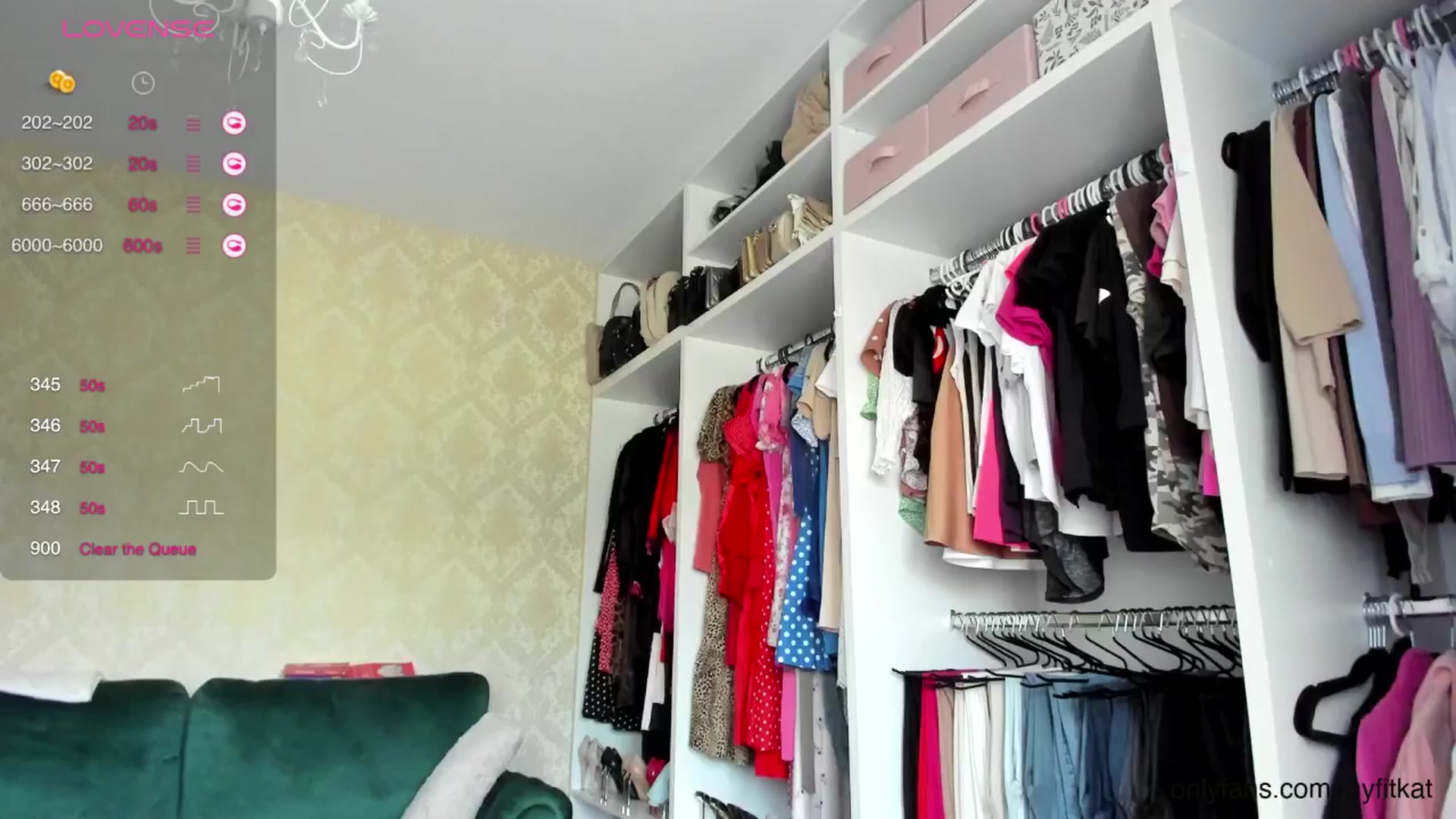 Gallery image thumbnail from K__A__T's myfreecams stream on, 05/24/2024, 14:57 image 11 of 20