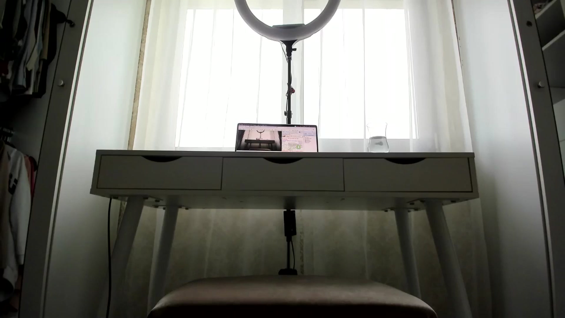 Gallery image thumbnail from K__A__T's myfreecams stream on, 06/07/2024, 16:22 image 9 of 20