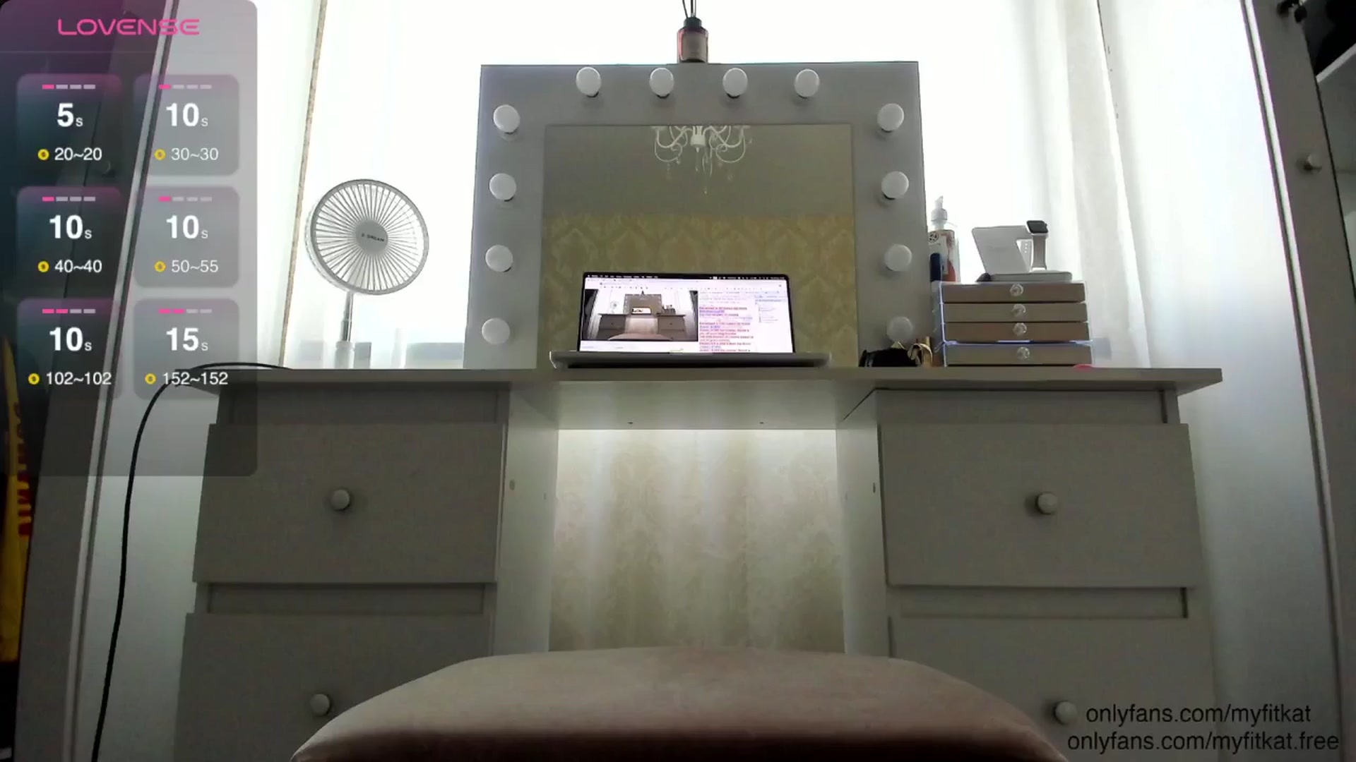 Gallery image thumbnail from K__A__T's myfreecams stream on, 08/26/2024, 13:01 image 10 of 20