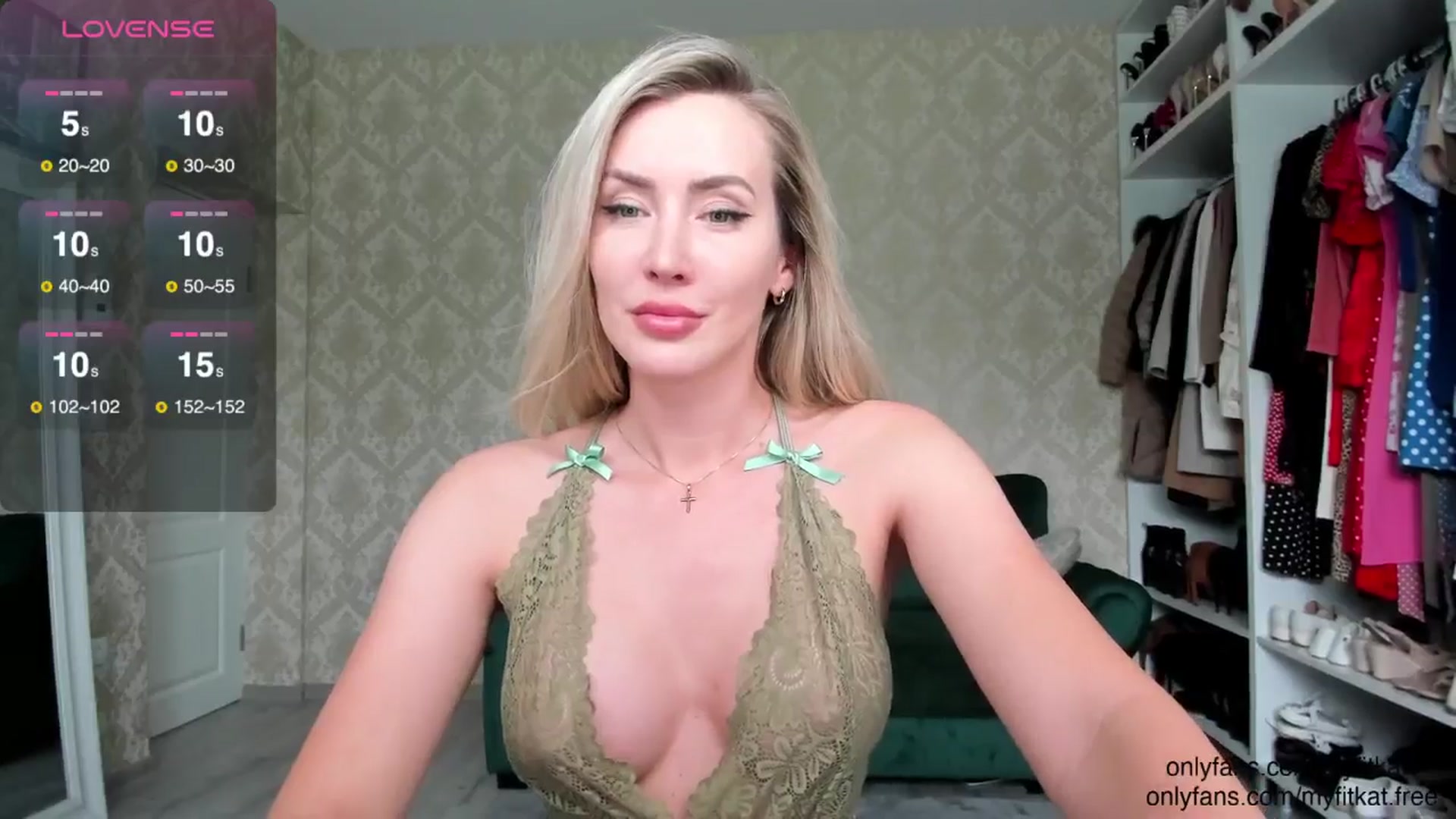 Gallery image thumbnail from K__A__T's myfreecams stream on, 08/28/2024, 11:28 image 16 of 20