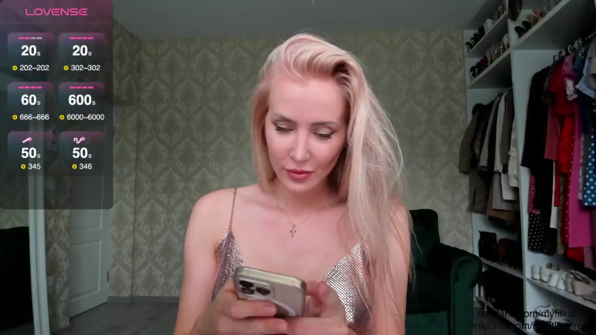 Gallery image thumbnail from K__A__T's myfreecams stream on, 08/30/2024, 09:16 image 2 of 20