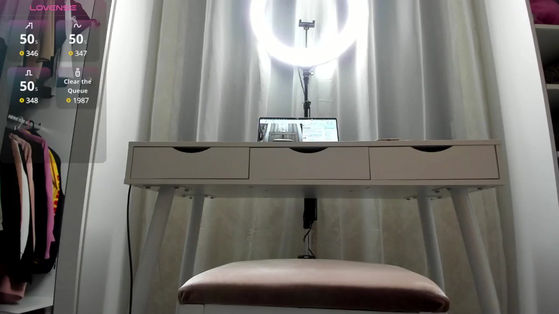 Gallery image thumbnail from K__A__T's myfreecams stream on, 10/31/2024, 17:44 image 20 of 20