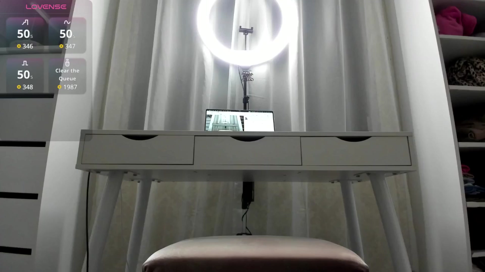 Gallery image thumbnail from K__A__T's myfreecams stream on, 11/03/2024, 20:29 image 19 of 20