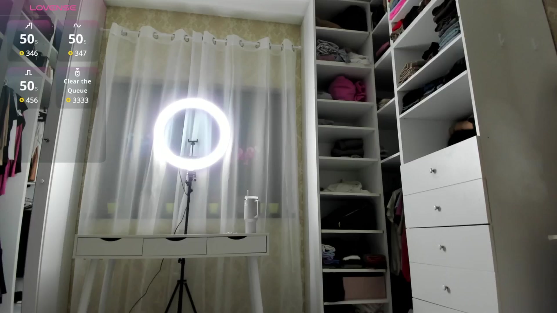 Gallery image thumbnail from K__A__T's myfreecams stream on, 12/27/2024, 15:10 image 2 of 20