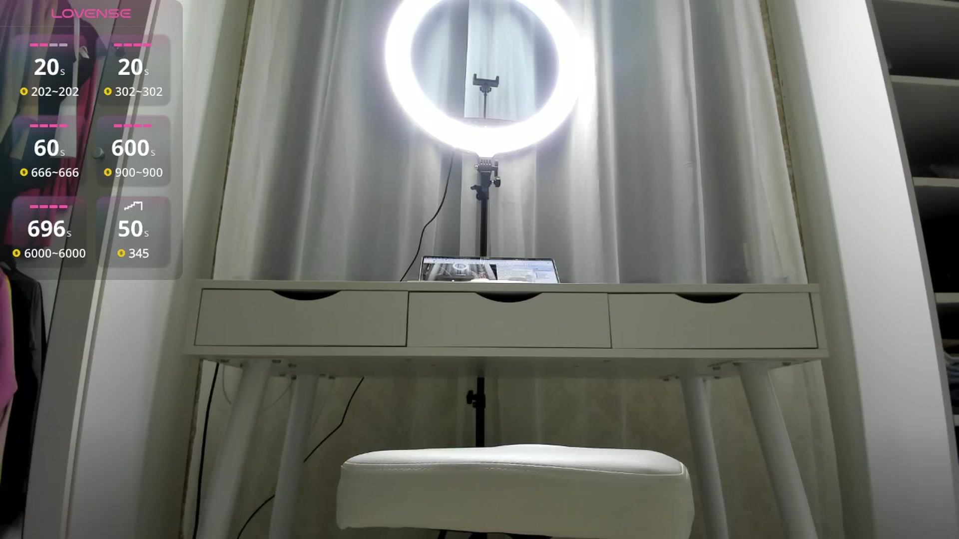 Gallery image thumbnail from K__A__T's myfreecams stream on, 01/08/2025, 19:24 image 4 of 20