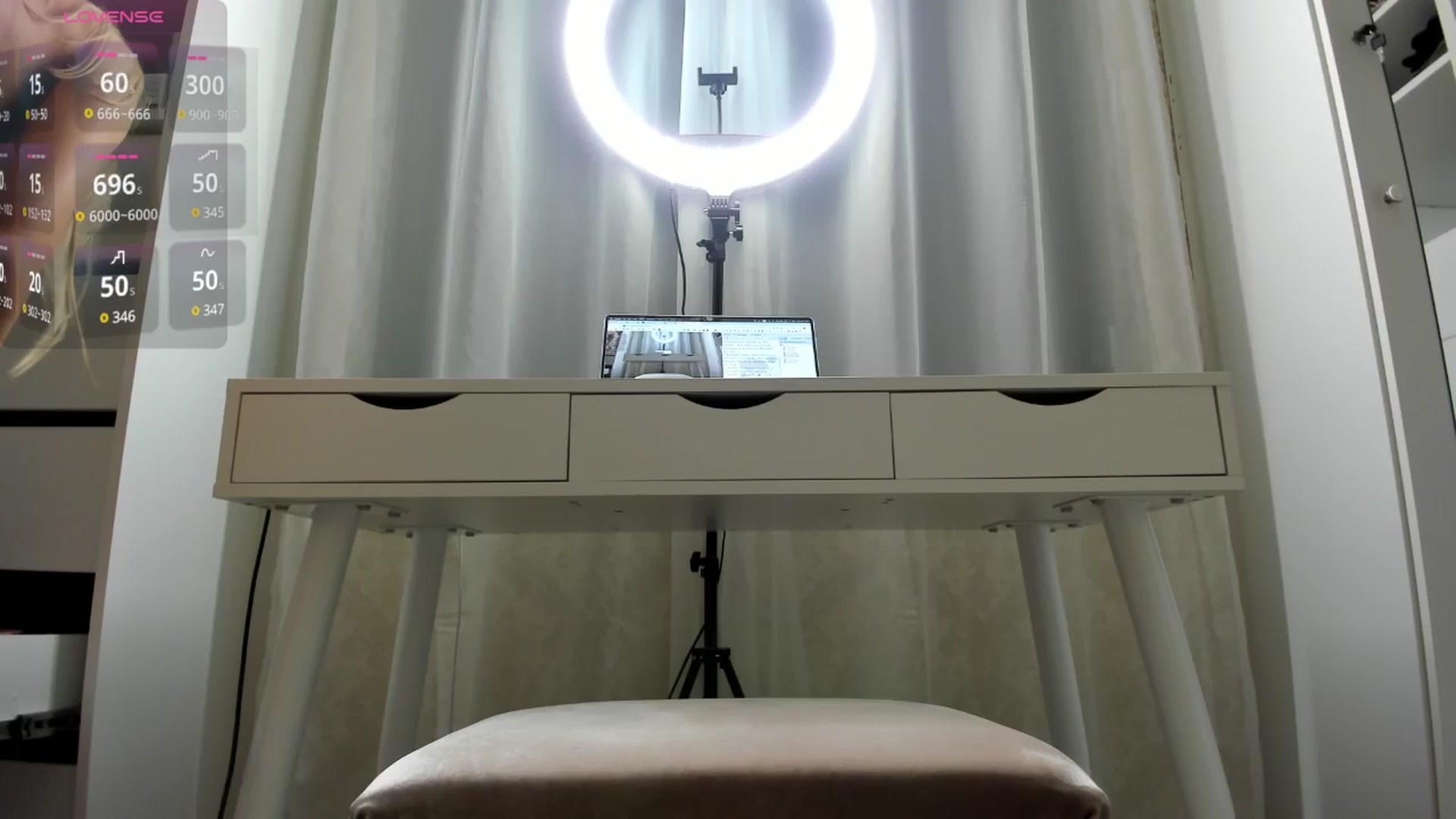 Gallery image thumbnail from K__A__T's myfreecams stream on, 03/01/2025, 15:43 image 2 of 20