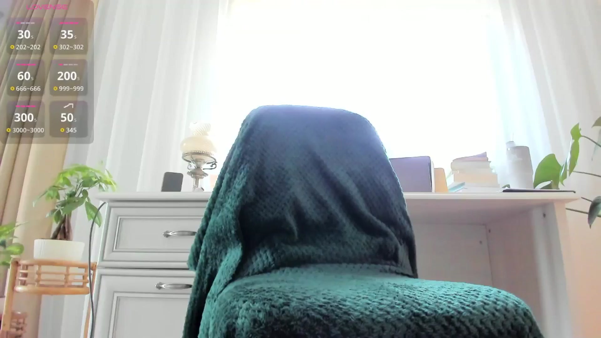 Gallery image thumbnail from K__A__T's myfreecams stream on, 04/28/2025, 14:15 image 13 of 20