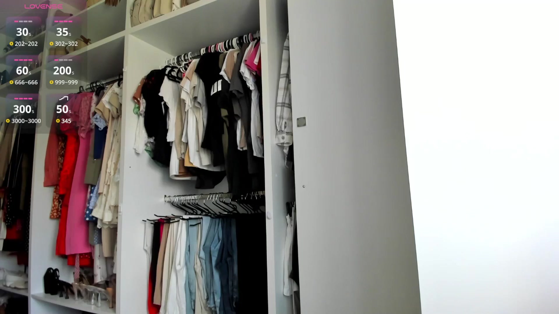 Gallery image thumbnail from K__A__T's myfreecams stream on, 06/20/2025, 15:23 image 2 of 20