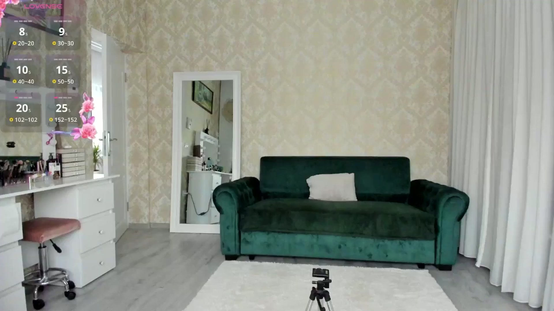 Gallery image thumbnail from K__A__T's myfreecams stream on, 10/13/2025, 07:24 image 1 of 20
