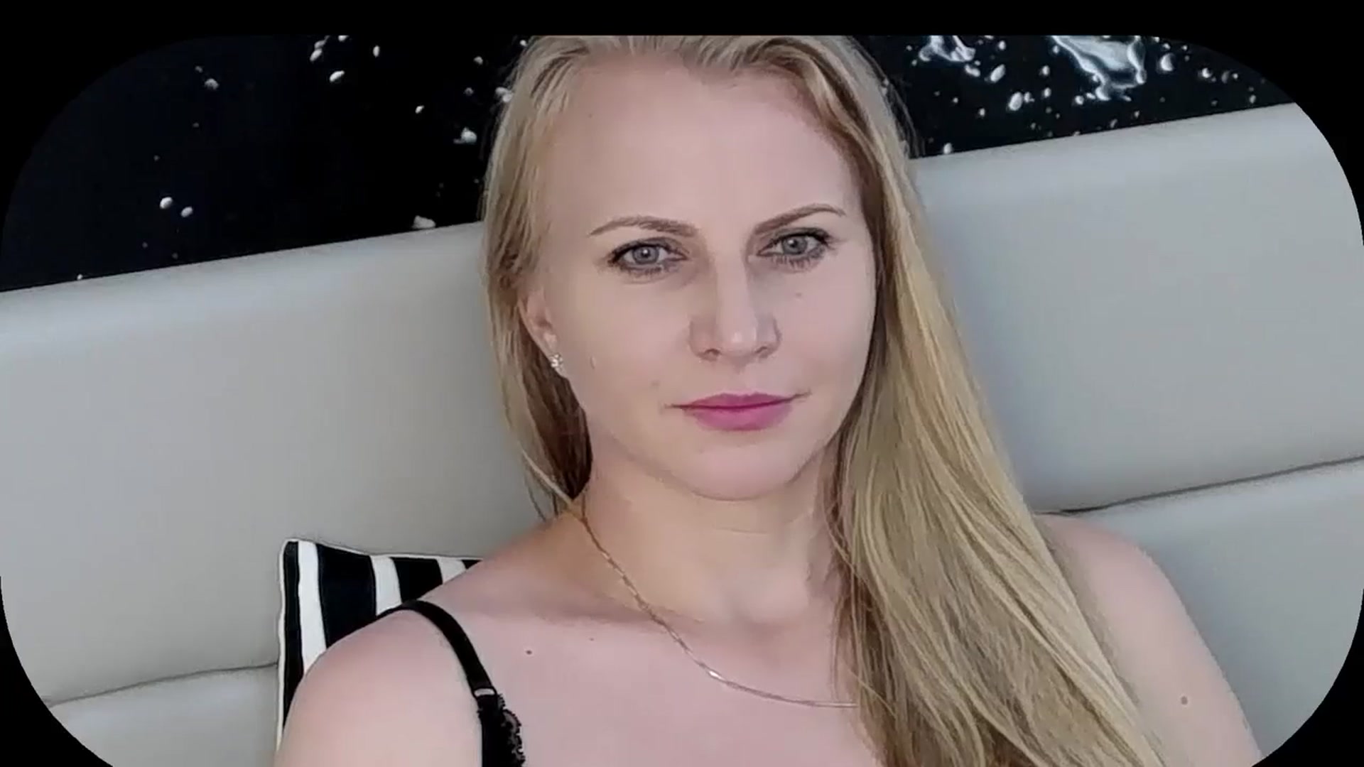 Gallery image thumbnail from K__Adrienne's myfreecams stream on, 09/23/2023, 10:28 image 2 of 20