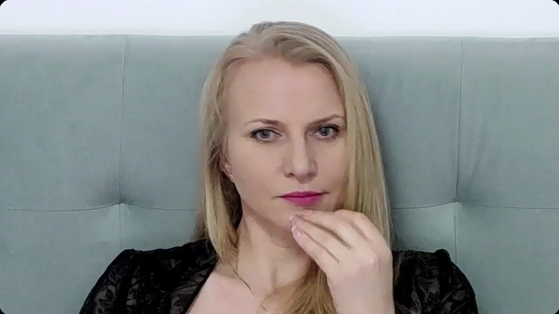 Gallery image thumbnail from K__Adrienne's myfreecams stream on, 02/02/2025, 11:55 image 19 of 20