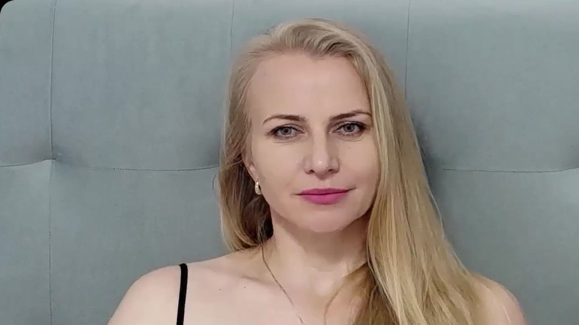 Gallery image thumbnail from K__Adrienne's myfreecams stream on, 05/16/2025, 07:37 image 11 of 20