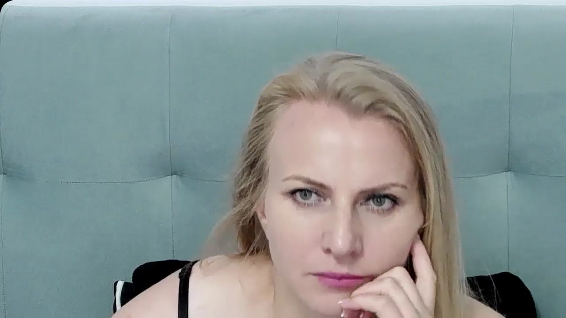 Gallery image thumbnail from K__Adrienne's myfreecams stream on, 06/13/2025, 10:26 image 6 of 20