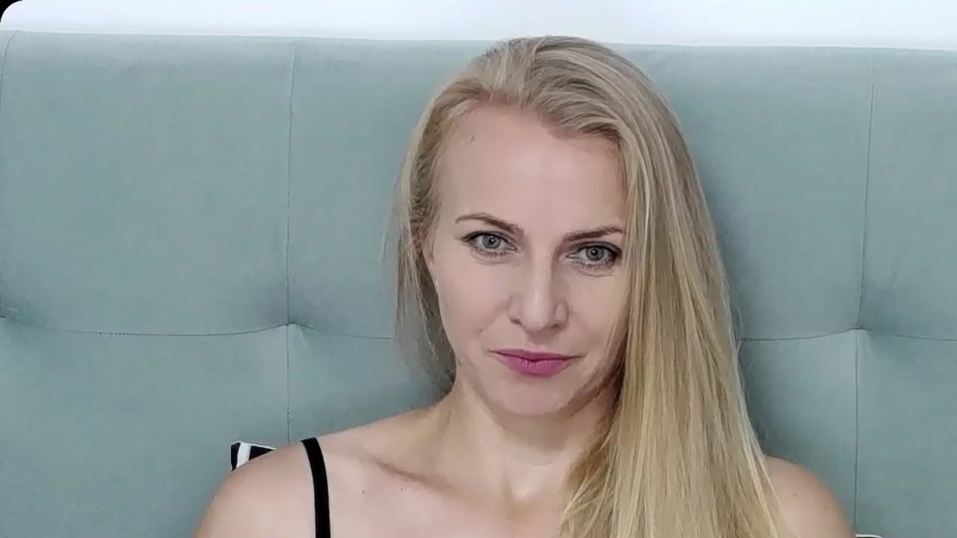 Gallery image thumbnail from K__Adrienne's myfreecams stream on, 07/17/2025, 08:03 image 5 of 20