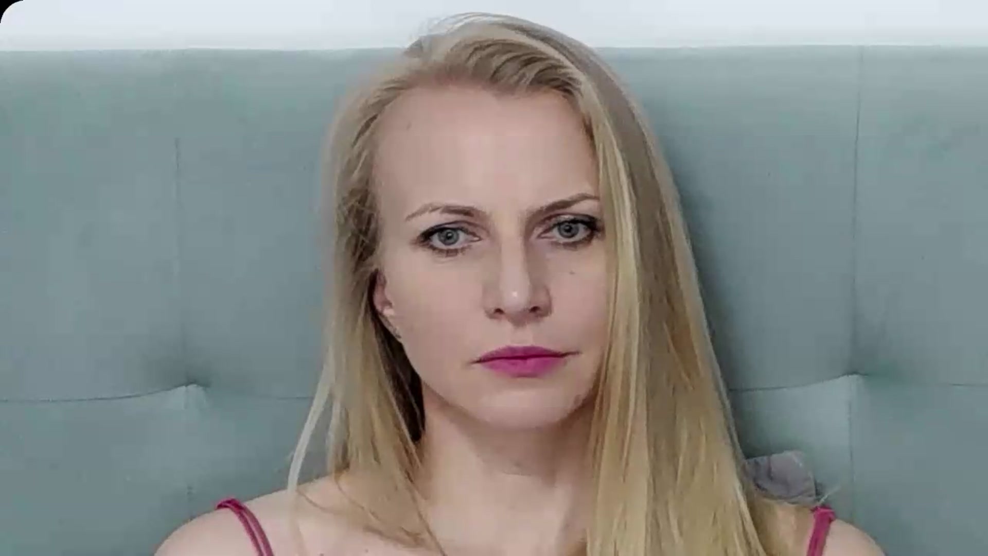 Gallery image thumbnail from K__Adrienne's myfreecams stream on, 05/29/2026, 09:17 image 14 of 20
