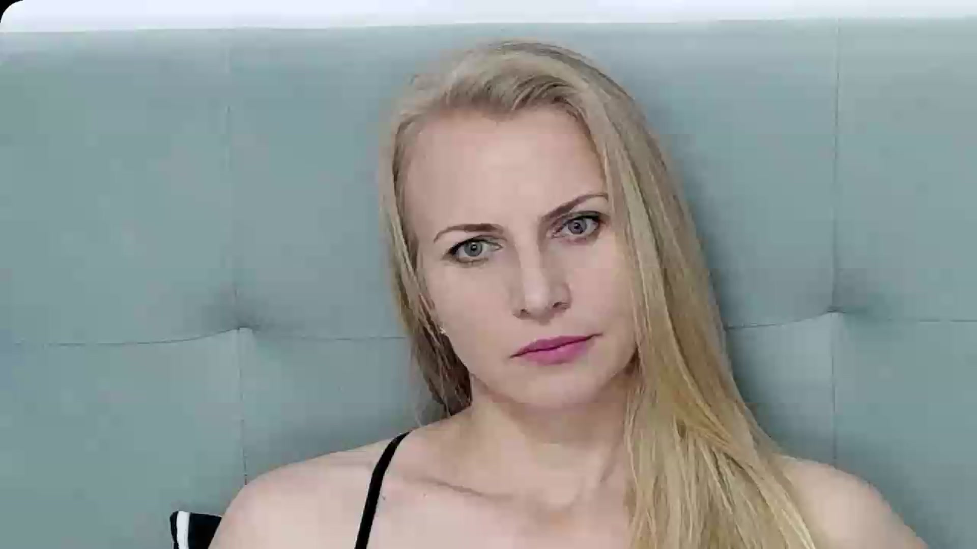 Gallery image thumbnail from K__Adrienne's myfreecams stream on, 06/20/2026, 10:19 image 1 of 20