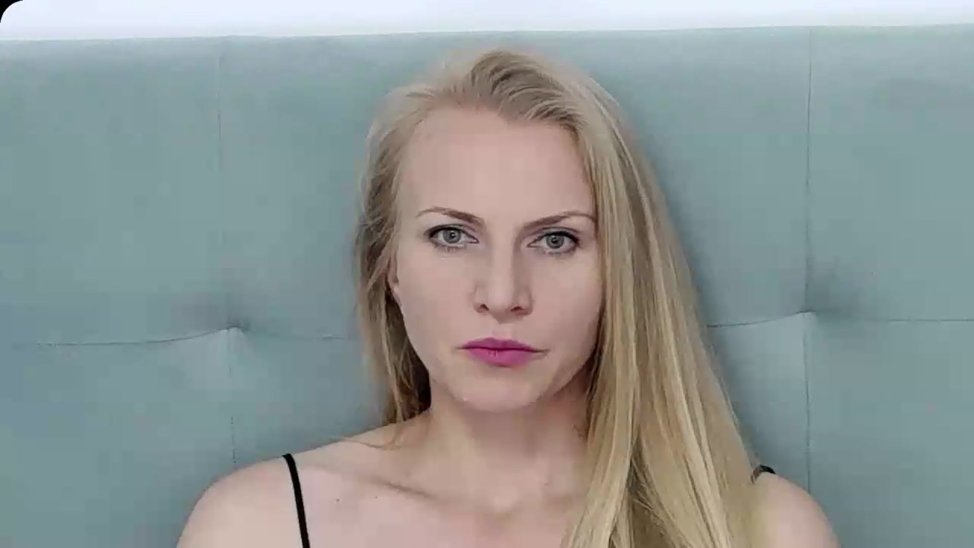 Gallery image thumbnail from K__Adrienne's myfreecams stream on, 07/10/2026, 10:02 image 10 of 20