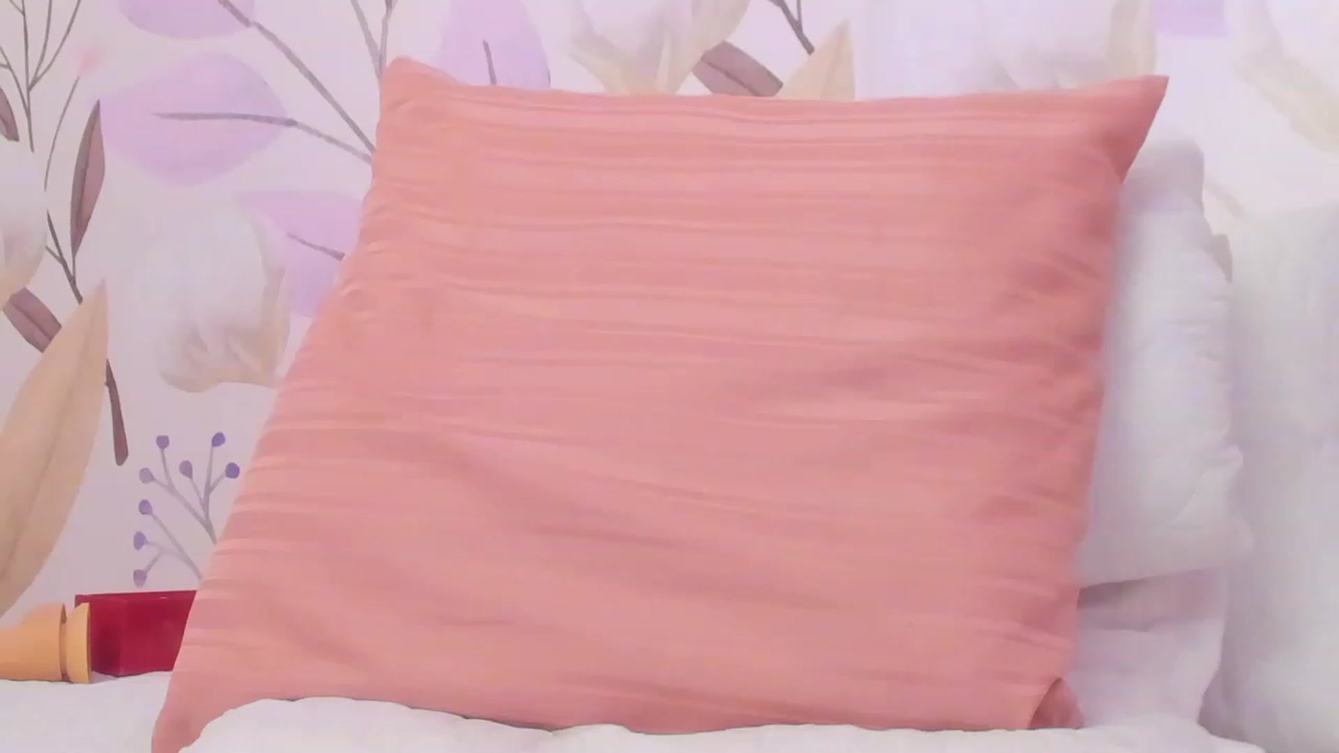 Gallery image thumbnail from K_a_t_i_a's myfreecams stream on, 01/05/2023, 04:59 image 19 of 20