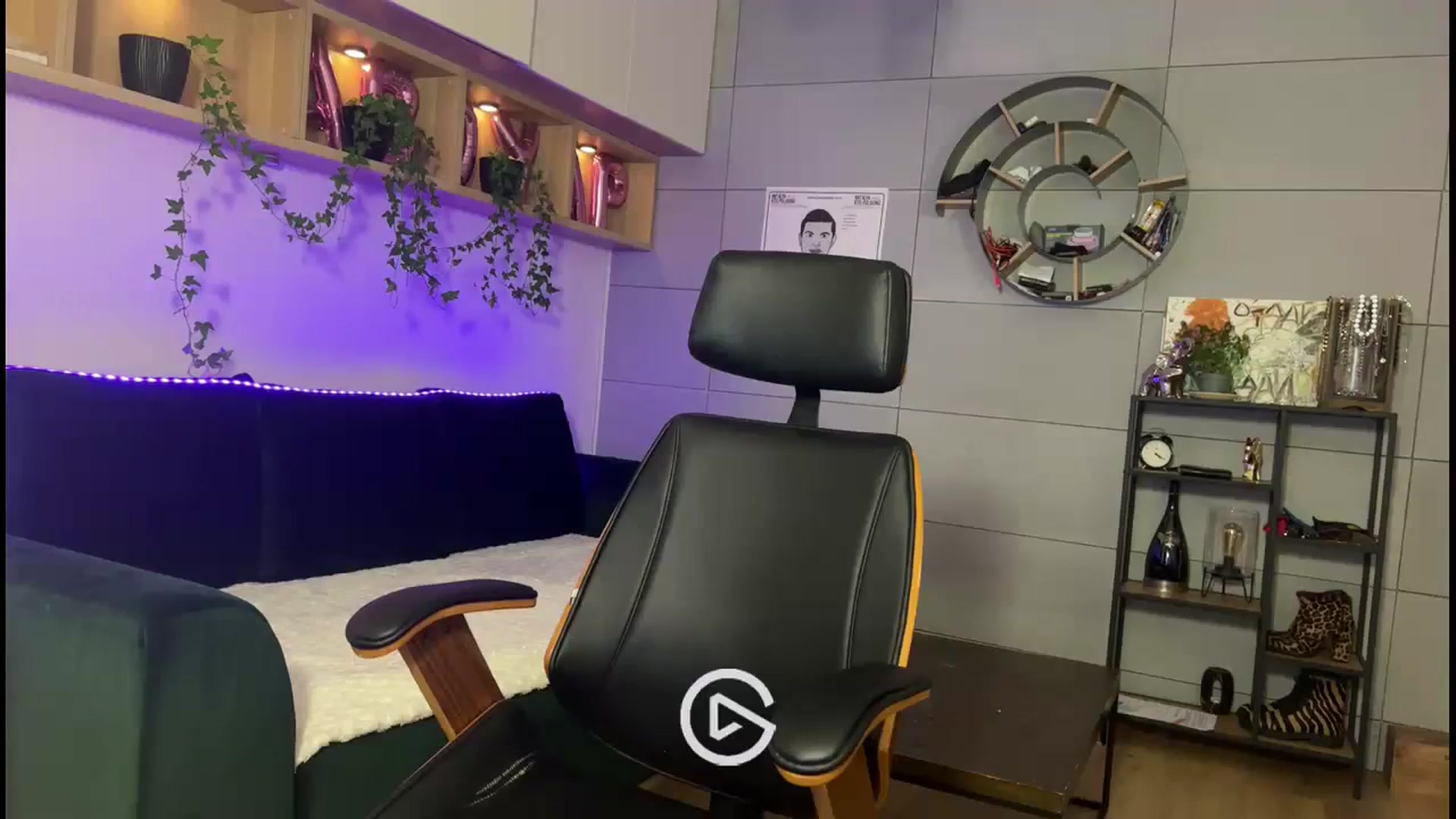 Gallery image thumbnail from Kaccey_K's myfreecams stream on, 08/23/2023, 01:20 image 12 of 20