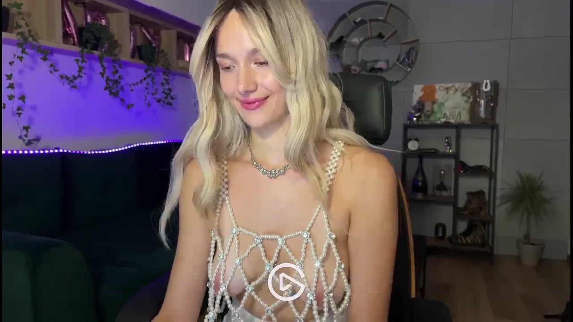 Gallery image thumbnail from Kaccey_K's myfreecams stream on, 08/26/2023, 24:00 image 9 of 20