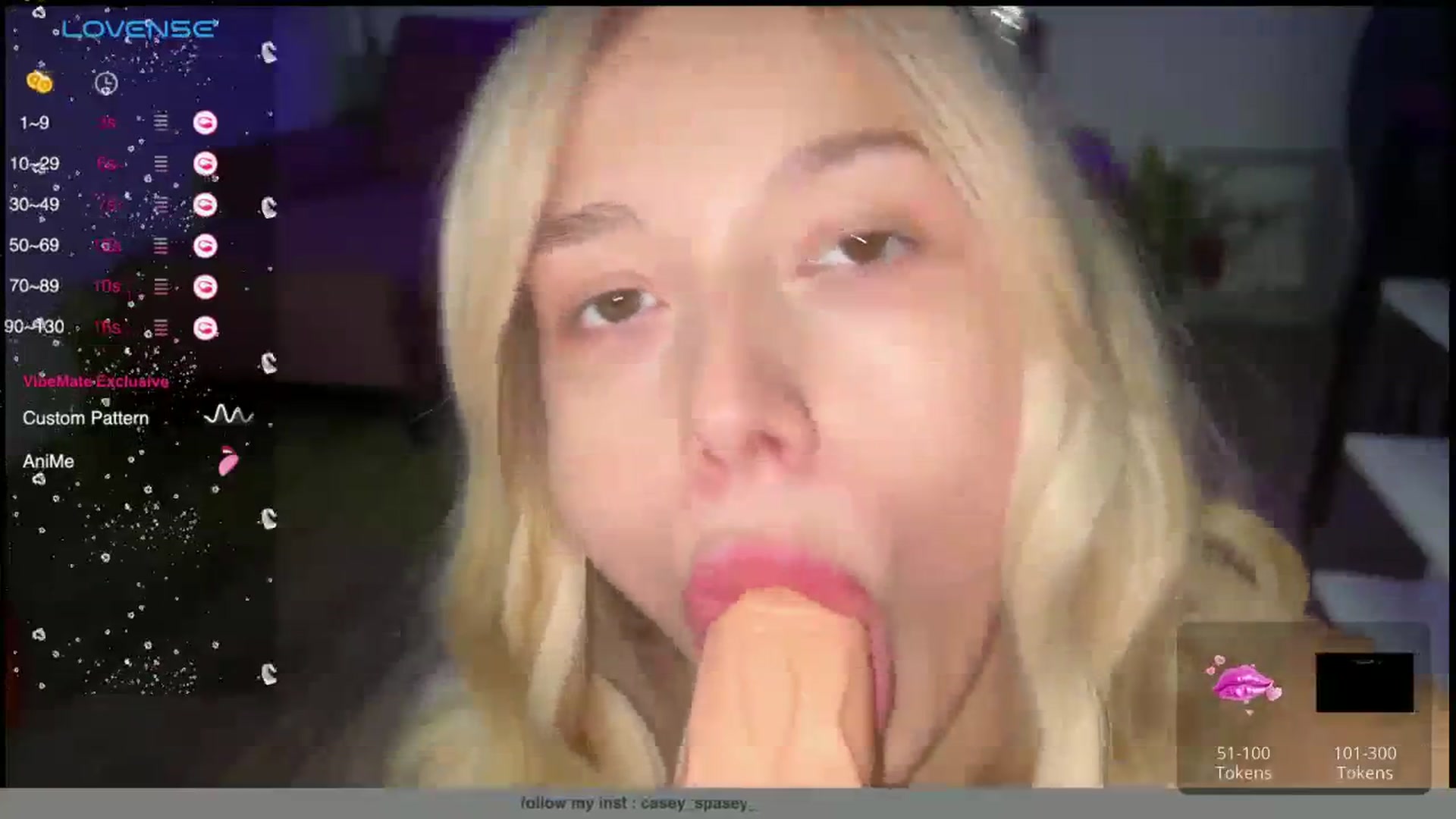 Gallery image thumbnail from Kaccey_K's myfreecams stream on, 12/28/2023, 24:33 image 17 of 20