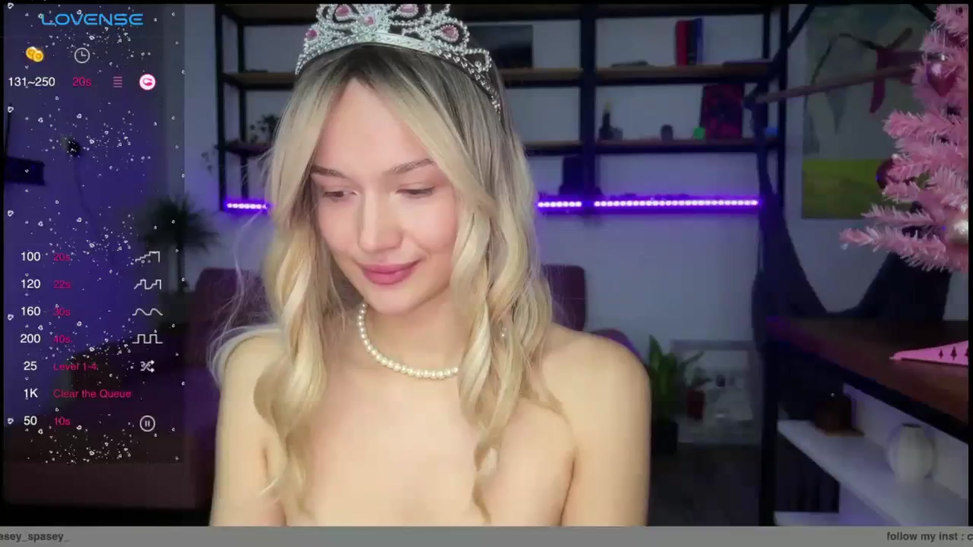 Gallery image thumbnail from Kaccey_K's myfreecams stream on, 12/28/2023, 03:22 image 1 of 20