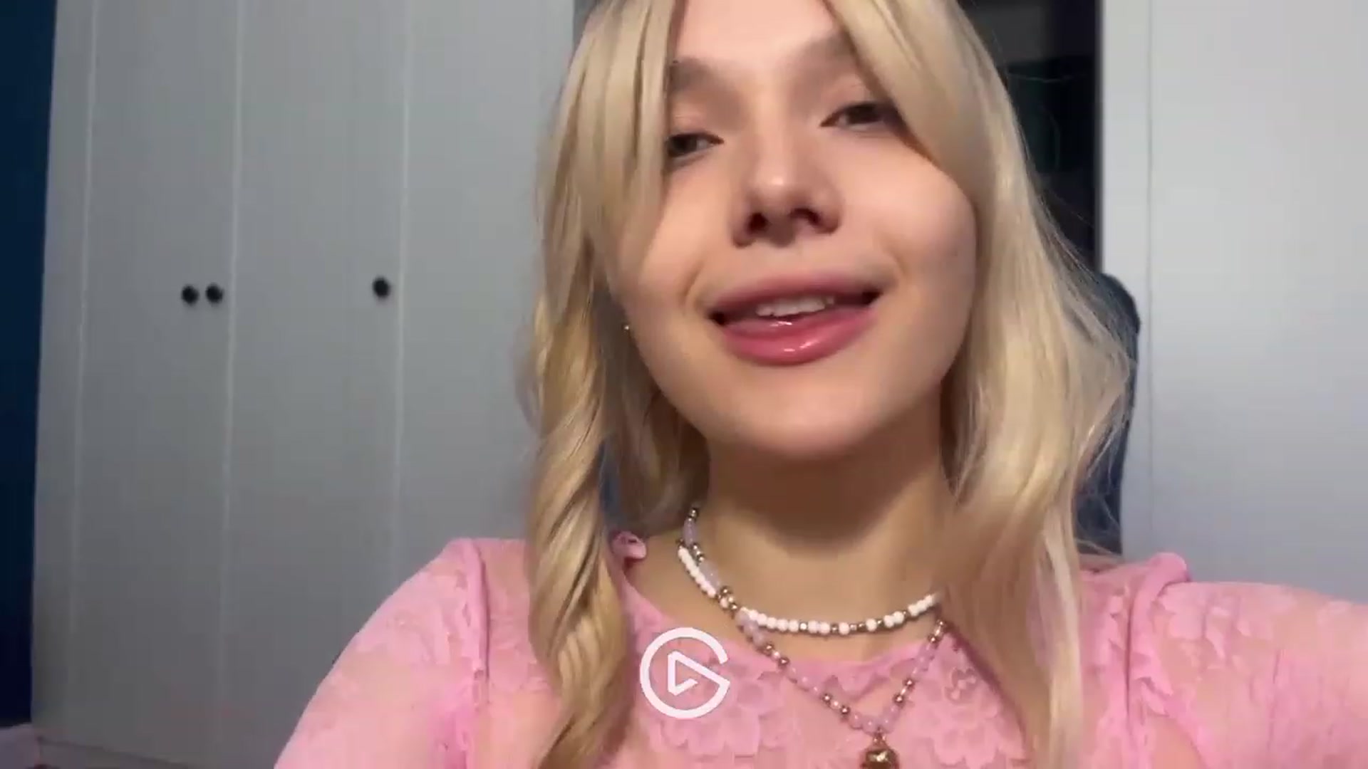 Gallery image thumbnail from Kacey_K's myfreecams stream on, 05/15/2023, 01:44 image 15 of 20