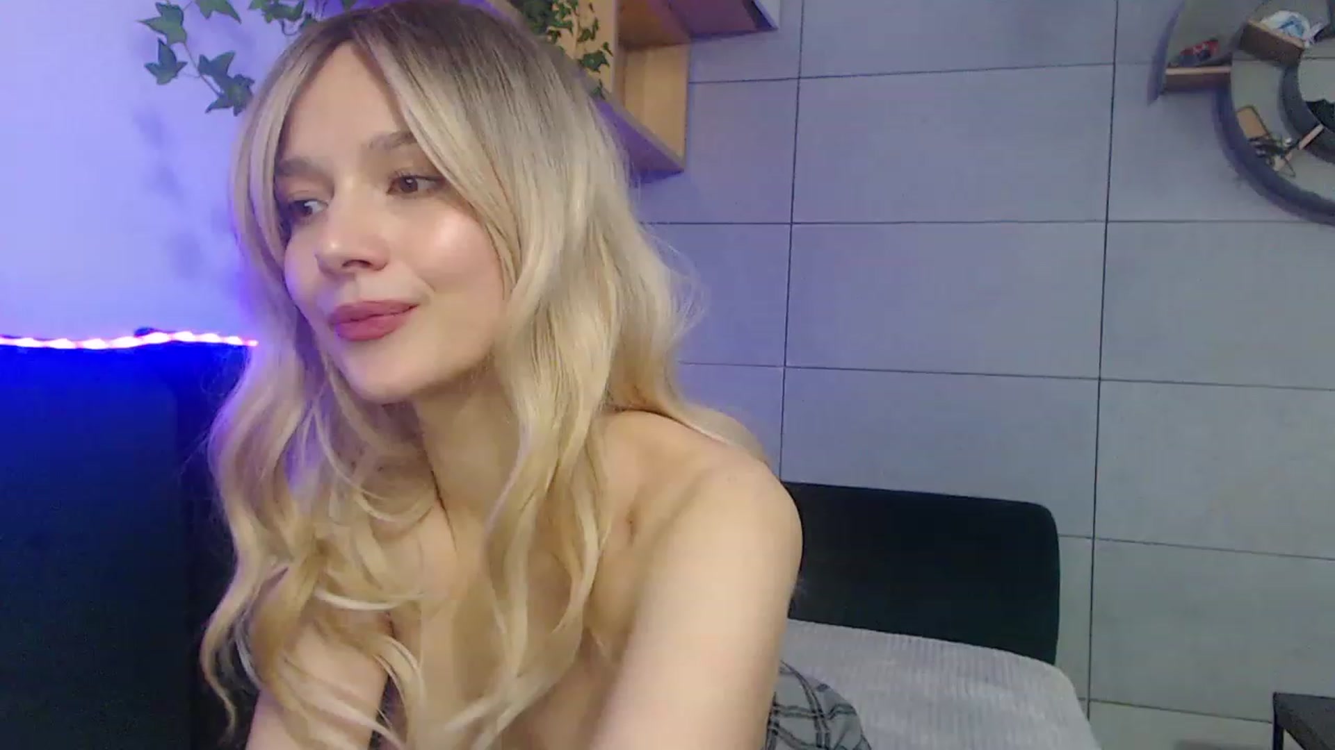 Gallery image thumbnail from Kacey_K's myfreecams stream on, 05/30/2023, 23:35 image 1 of 20