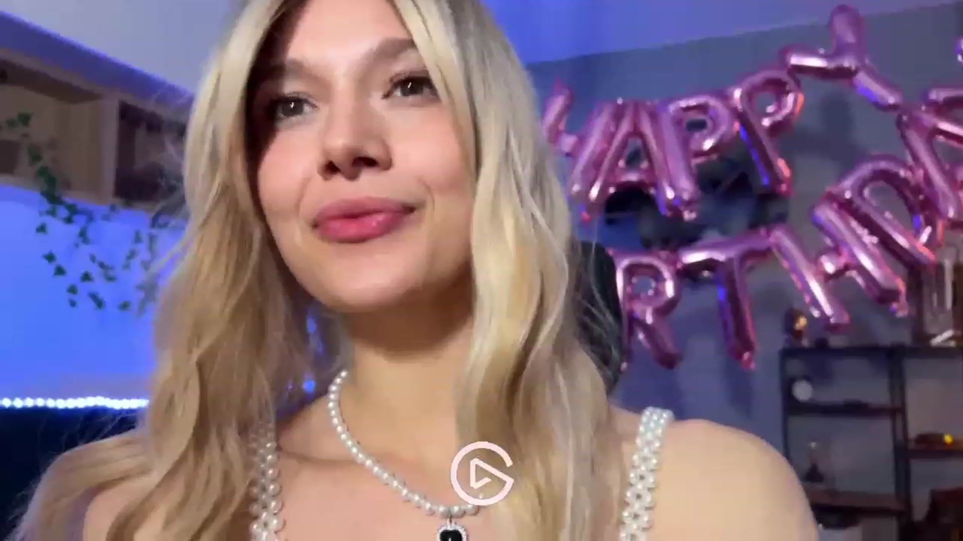 Gallery image thumbnail from Kacey_K's myfreecams stream on, 06/29/2023, 02:45 image 16 of 20