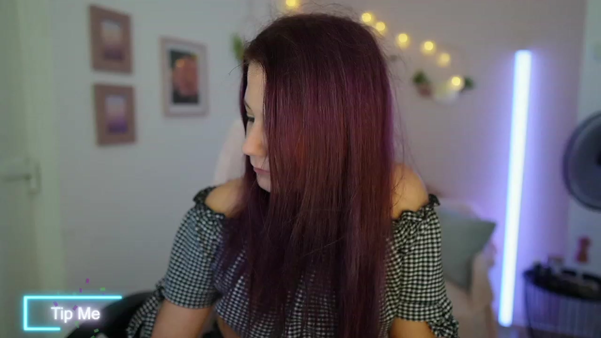 Gallery image thumbnail from Kacy_Black18's myfreecams stream on, 09/26/2023, 20:00 image 2 of 20