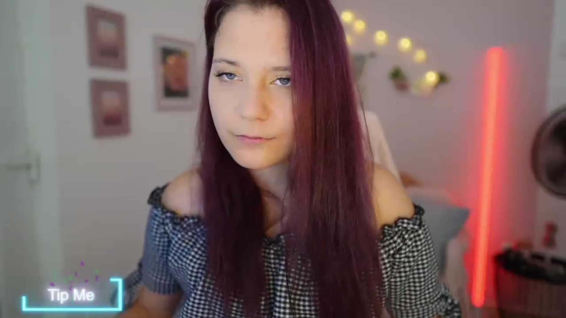 Gallery image thumbnail from Kacy_Black18's myfreecams stream on, 09/26/2023, 20:00 image 14 of 20