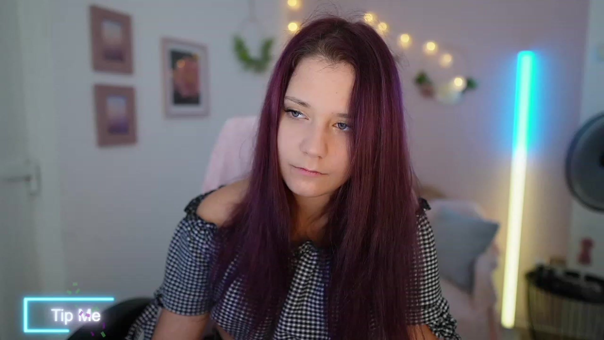 Gallery image thumbnail from Kacy_Black18's myfreecams stream on, 09/26/2023, 20:00 image 3 of 20
