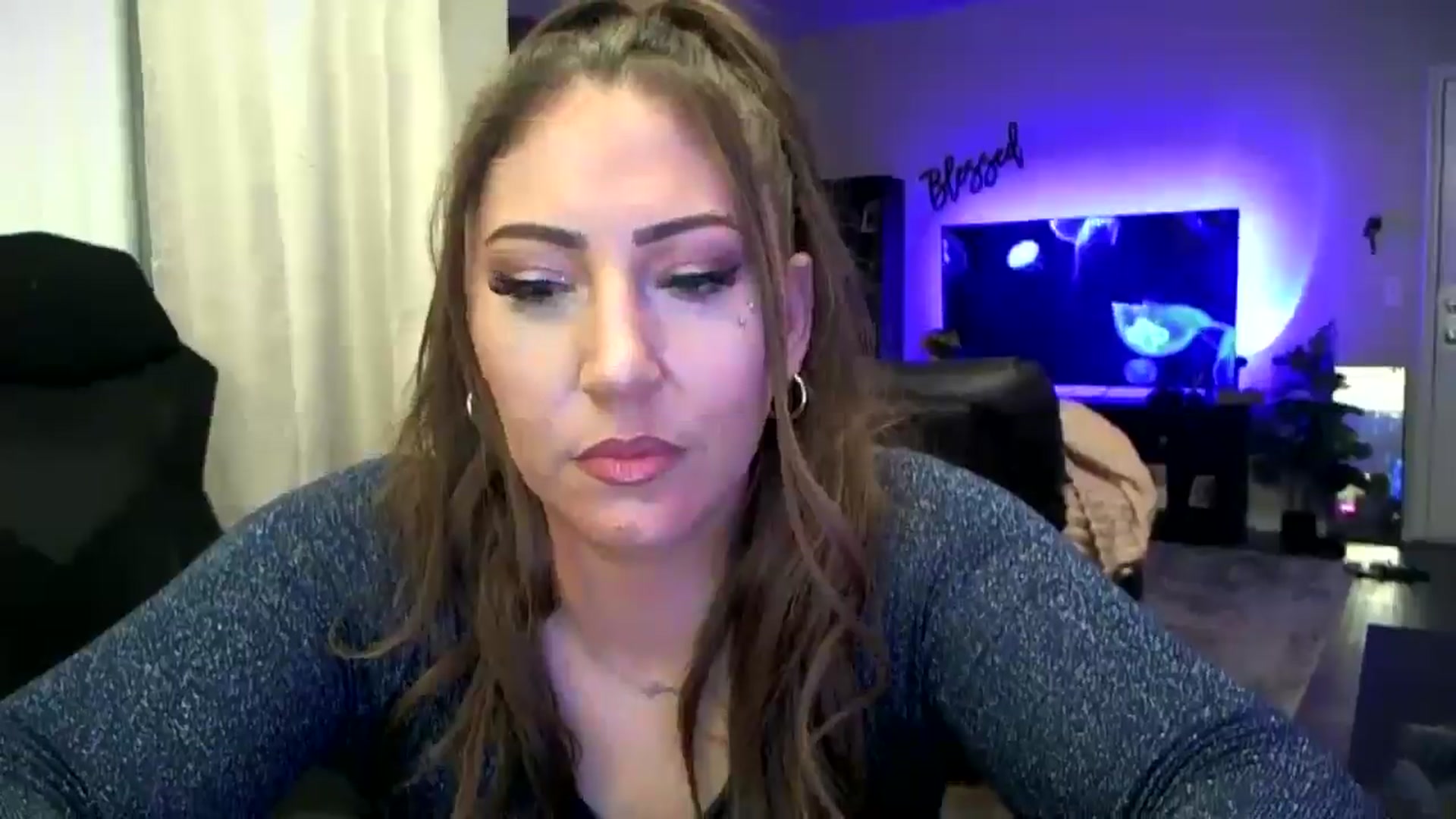 Gallery image thumbnail from KaelynnKaes's myfreecams stream on, 10/13/2025, 05:13 image 5 of 20