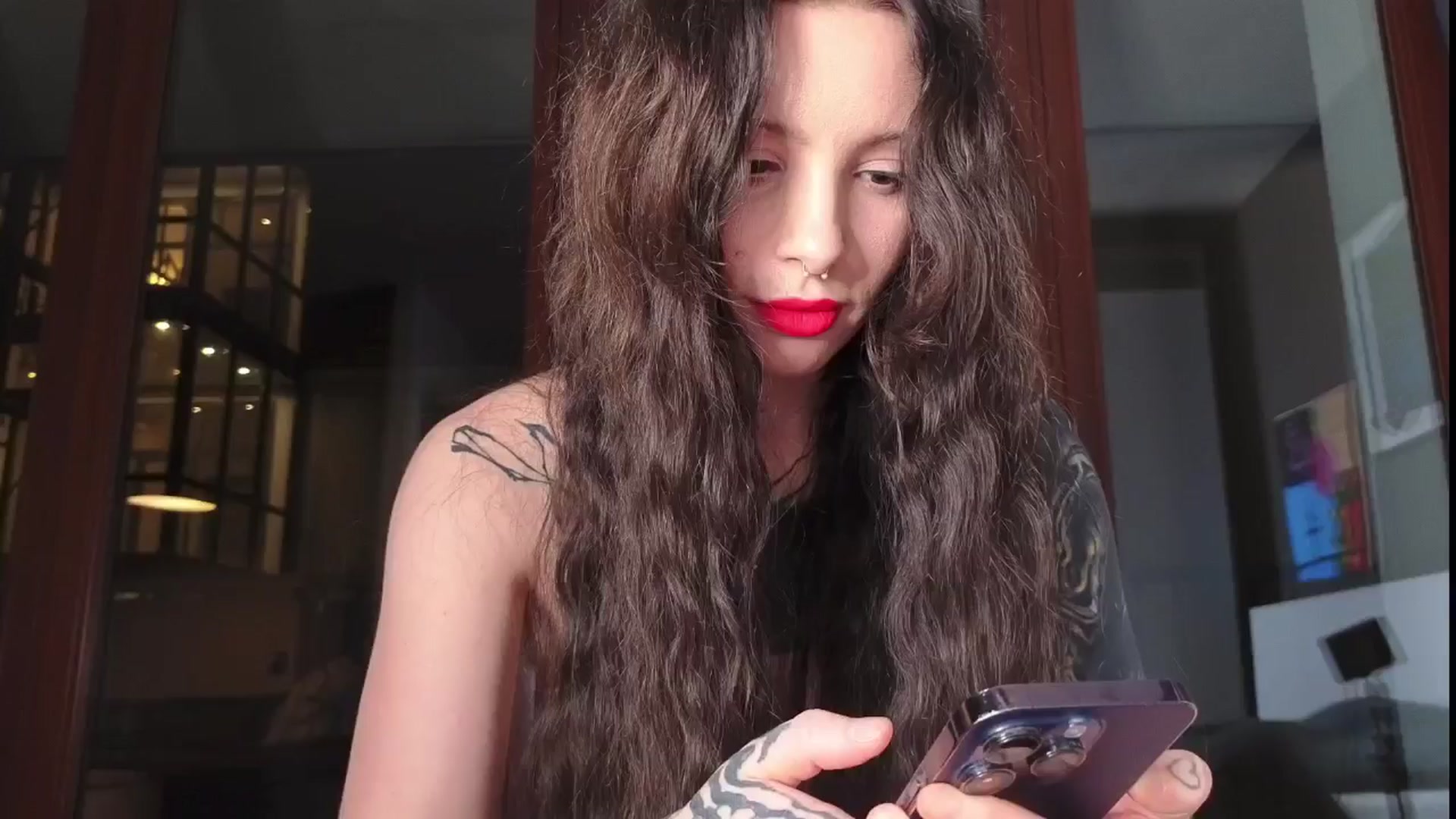 Gallery image thumbnail from KaiOnline's myfreecams stream on, 03/30/2025, 22:46 image 15 of 20