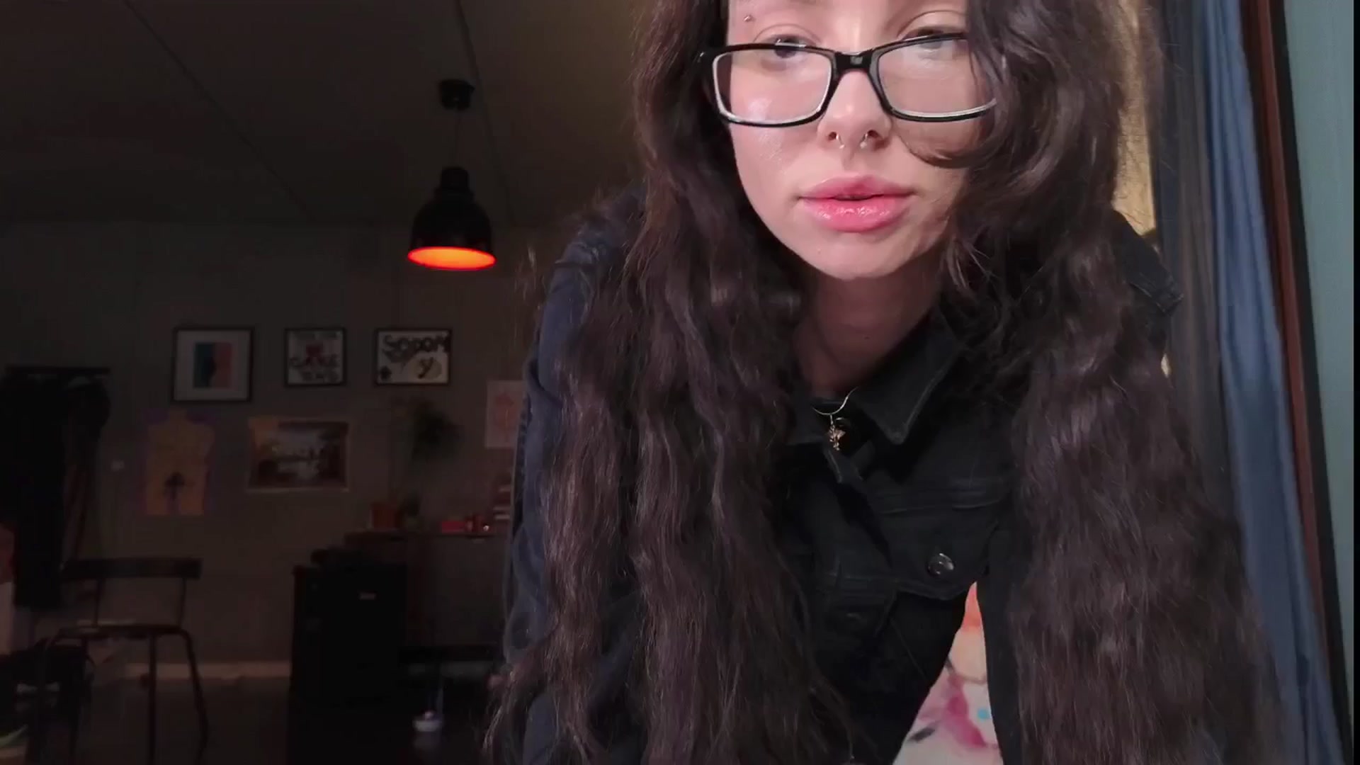 Gallery image thumbnail from KaiOnline's myfreecams stream on, 03/31/2025, 23:13 image 1 of 20