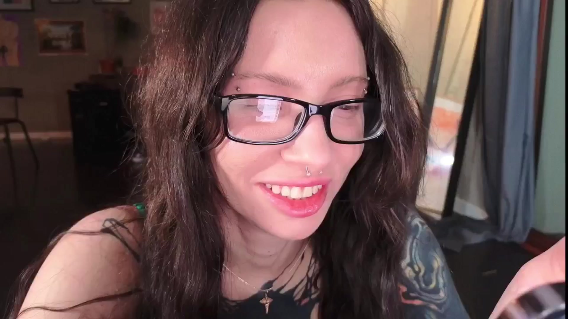 Gallery image thumbnail from KaiOnline's myfreecams stream on, 03/31/2025, 23:13 image 3 of 20