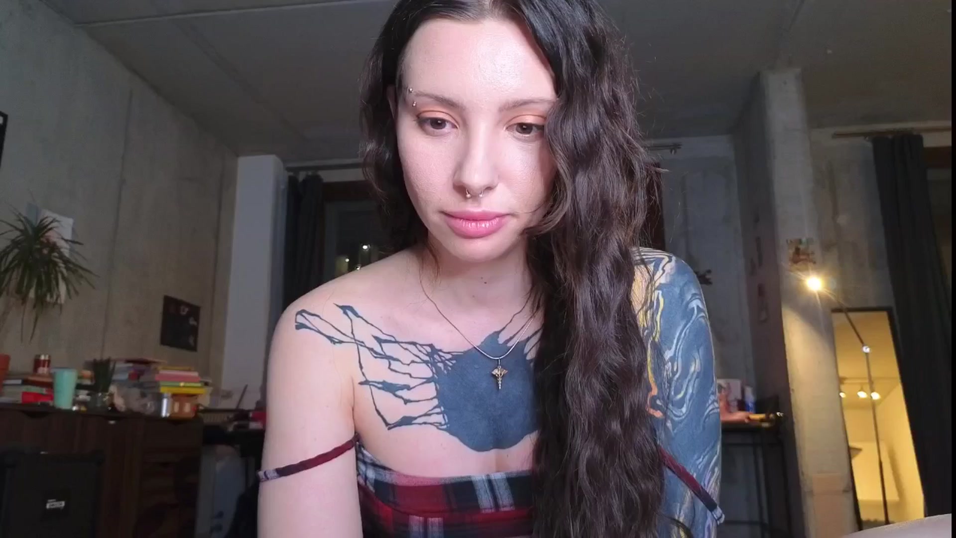 Gallery image thumbnail from KaiOnline's myfreecams stream on, 04/03/2025, 22:59 image 7 of 20