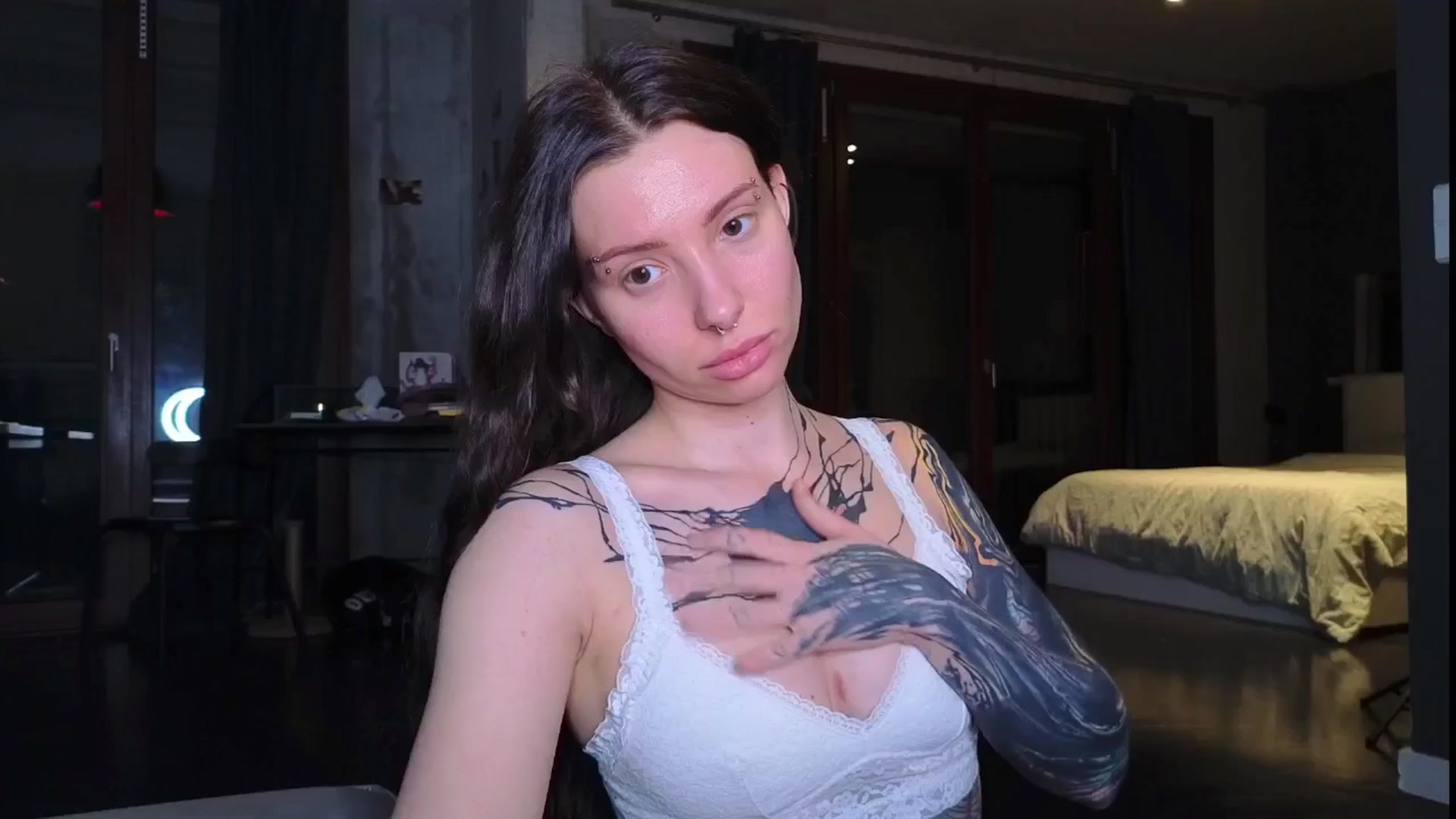 Gallery image thumbnail from KaiOnline's myfreecams stream on, 04/11/2025, 19:58 image 15 of 20