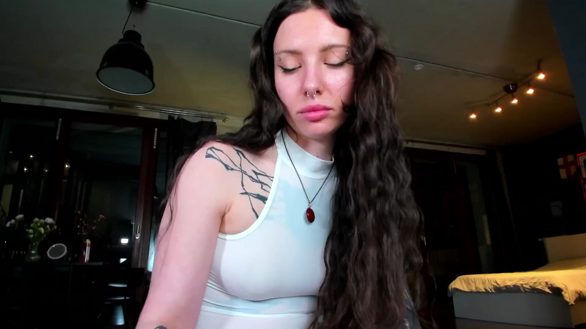 Gallery image thumbnail from KaiOnline's myfreecams stream on, 04/20/2025, 19:32 image 6 of 20