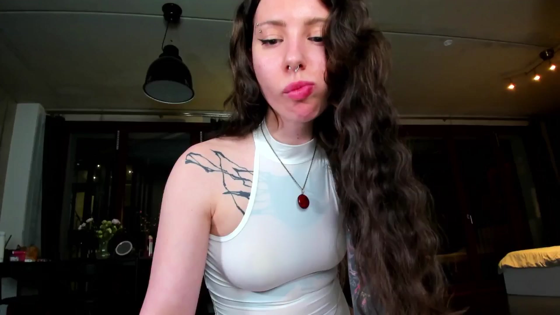 Gallery image thumbnail from KaiOnline's myfreecams stream on, 04/20/2025, 19:32 image 3 of 20