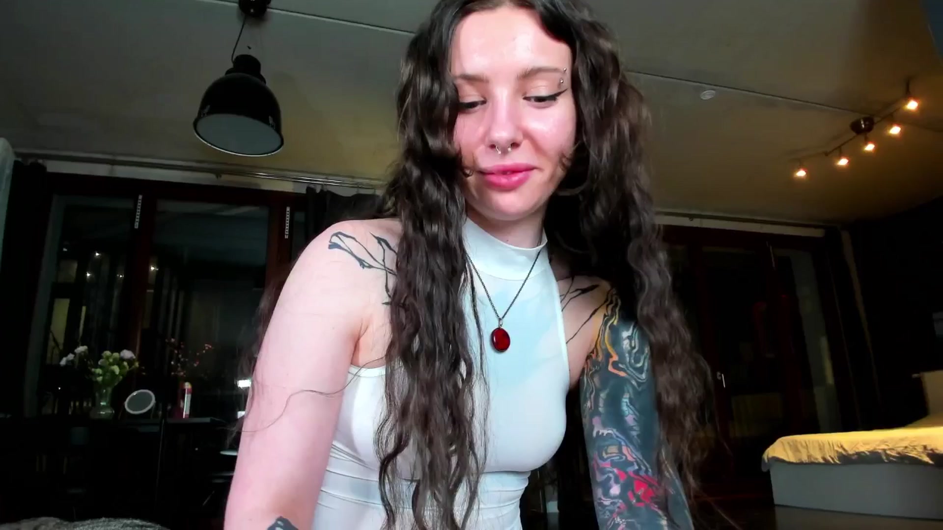 Gallery image thumbnail from KaiOnline's myfreecams stream on, 04/20/2025, 19:32 image 17 of 20